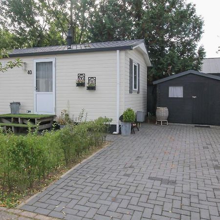 Sfeervol Chalet Op De Veluwe Putten Eksteriør bilde